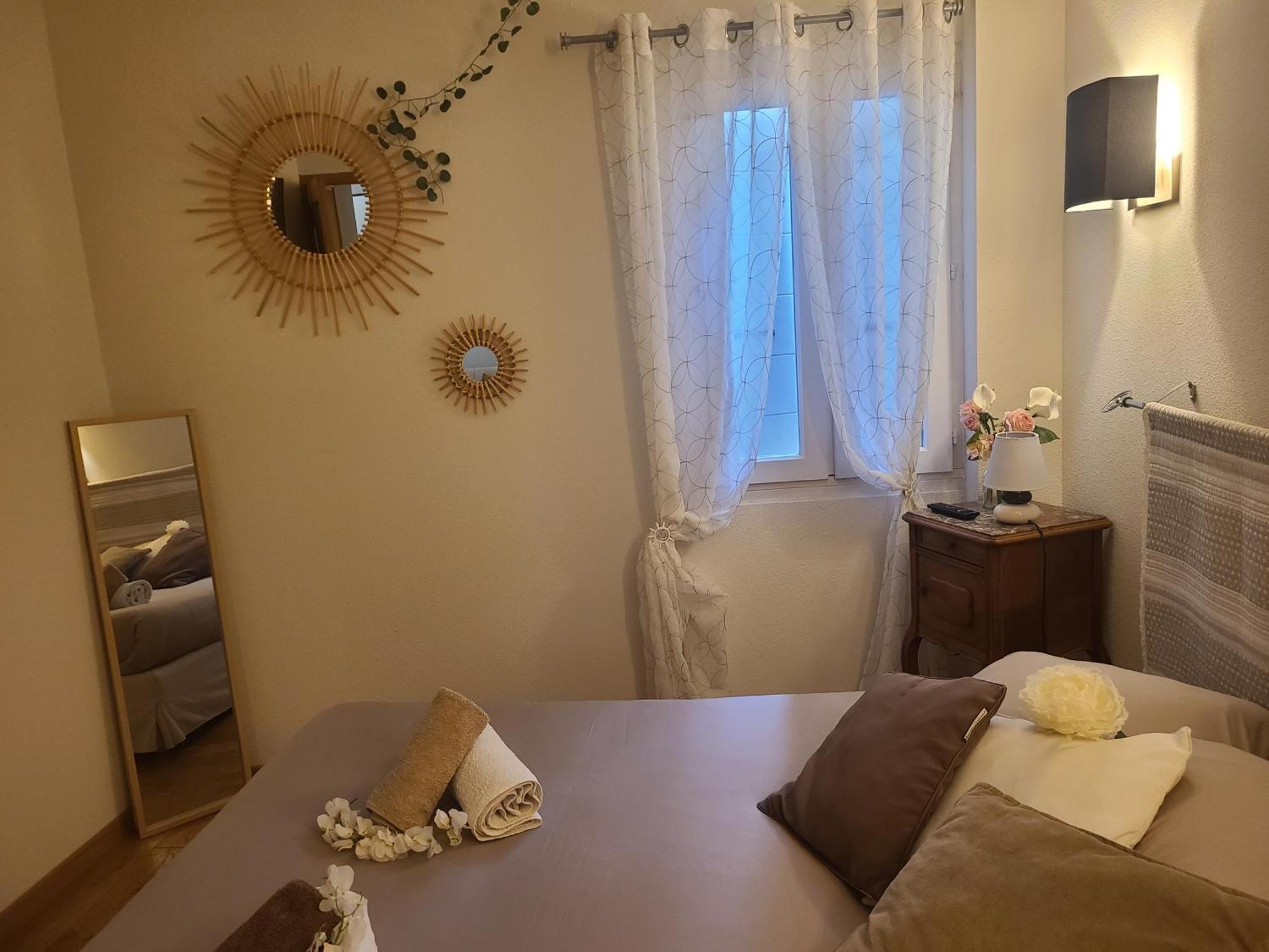 Auberge De L Helvie Chez Coco & Ricou Valvigneres 外观 照片