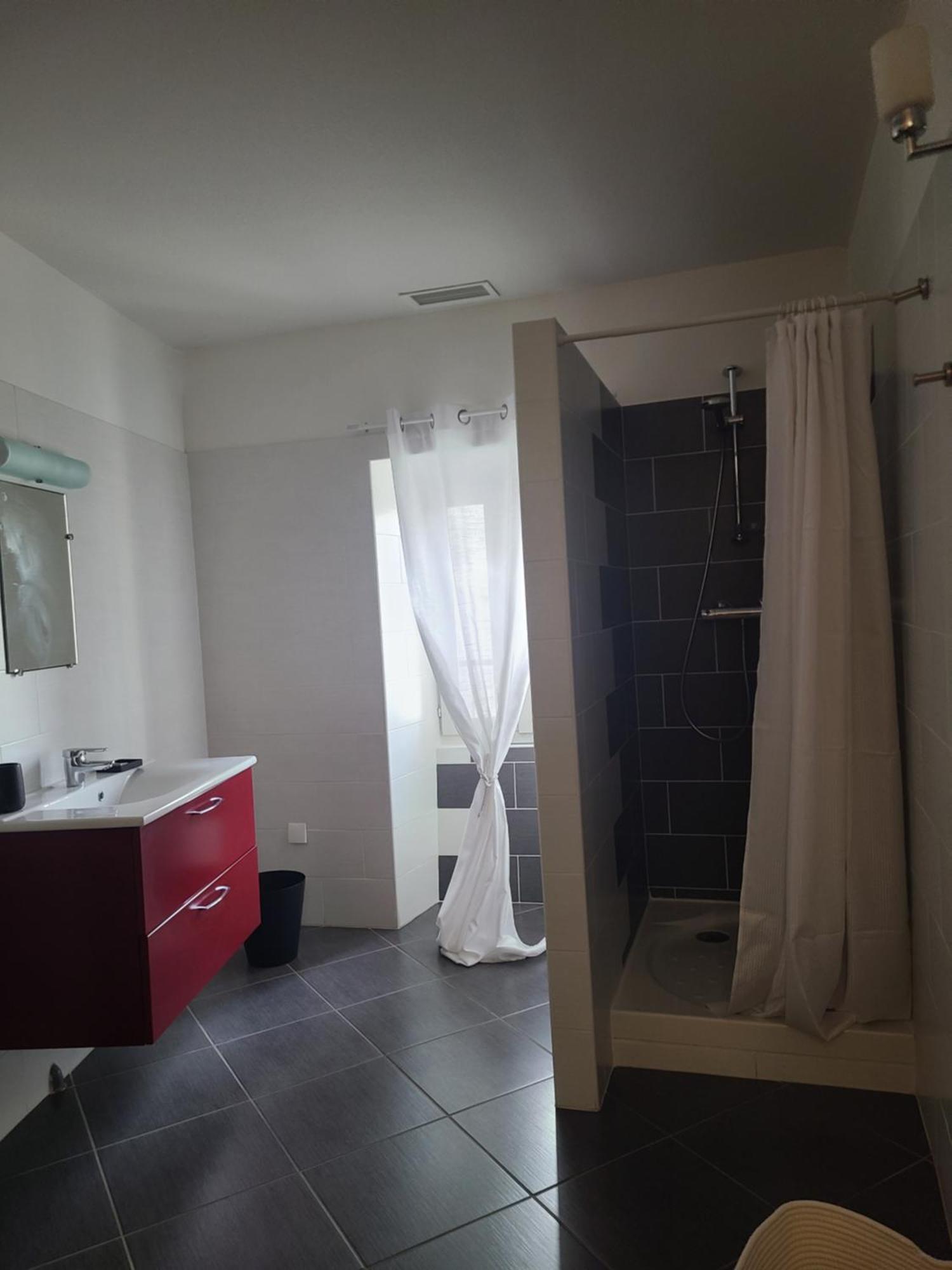 Auberge De L Helvie Chez Coco & Ricou Valvigneres 外观 照片