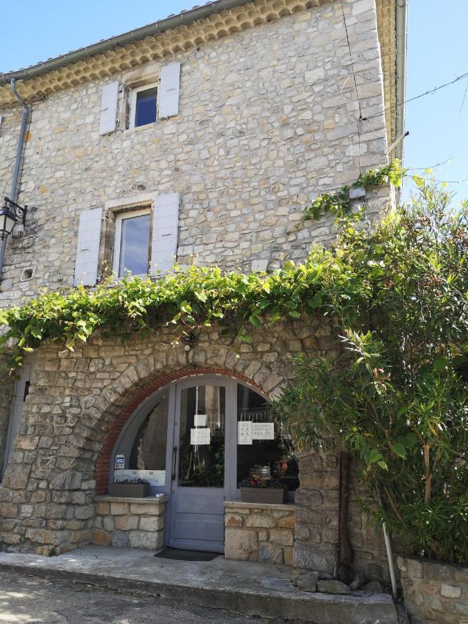 Auberge De L Helvie Chez Coco & Ricou Valvigneres 外观 照片