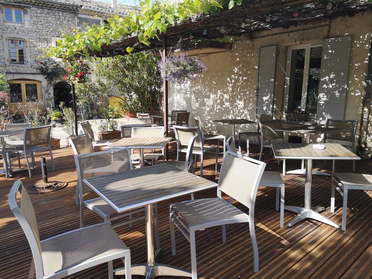 Auberge De L Helvie Chez Coco & Ricou Valvigneres 外观 照片
