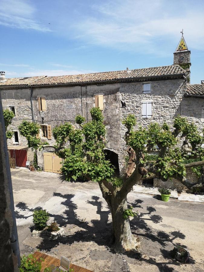 Auberge De L Helvie Chez Coco & Ricou Valvigneres 外观 照片